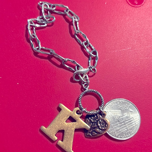 Silver Link Bracelet with charms K, Kentucky Quarter, heart with flowers - Picture 1 of 1